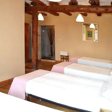 Spacious With Private Pool - Villa *