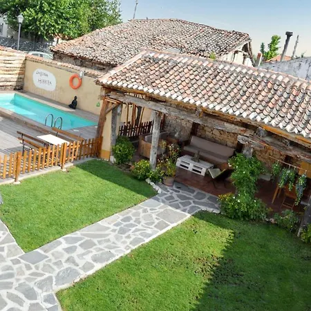 Spacious With Private Pool - *
