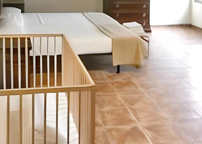 Spacious With Private Pool - *