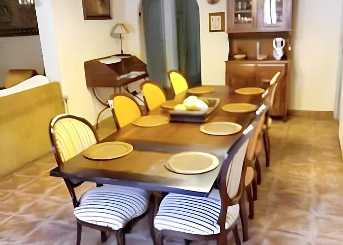 Spacious With Private Pool -