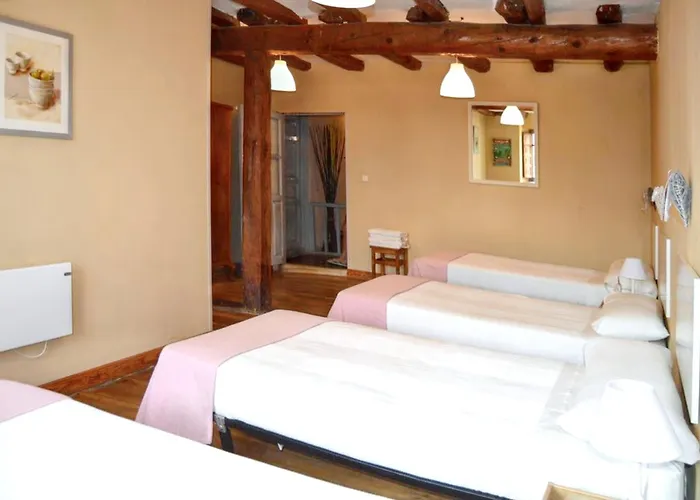 Spacious With Private Pool - 빌라 *