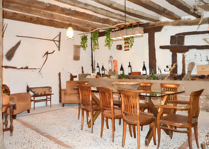 Spacious With Private Pool - *