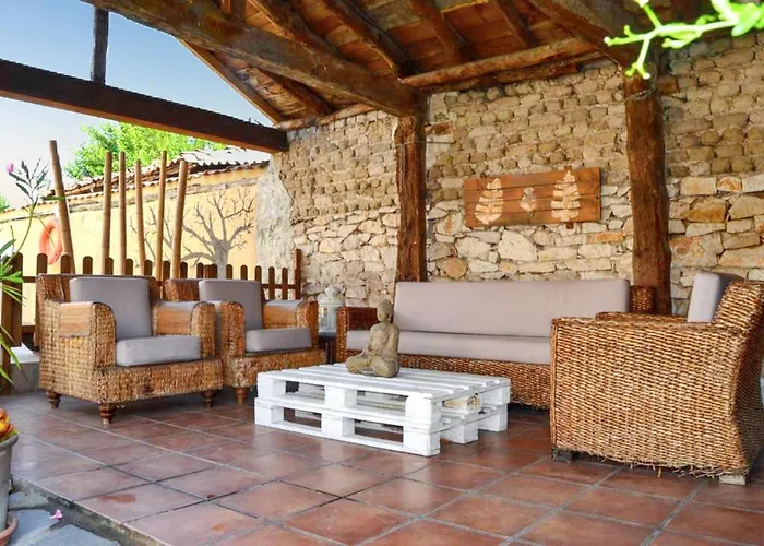 빌라 Spacious With Private Pool - Campo de Cuéllar