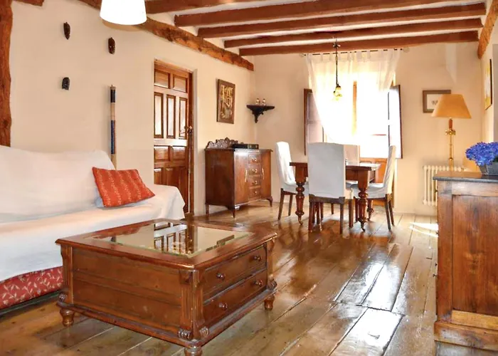 Spacious With Private Pool - *